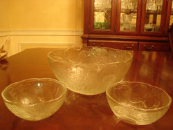 Vegetable Embossed Scalloped Salad Bowl and Matching Individual Bowls - FayZen's Kreations